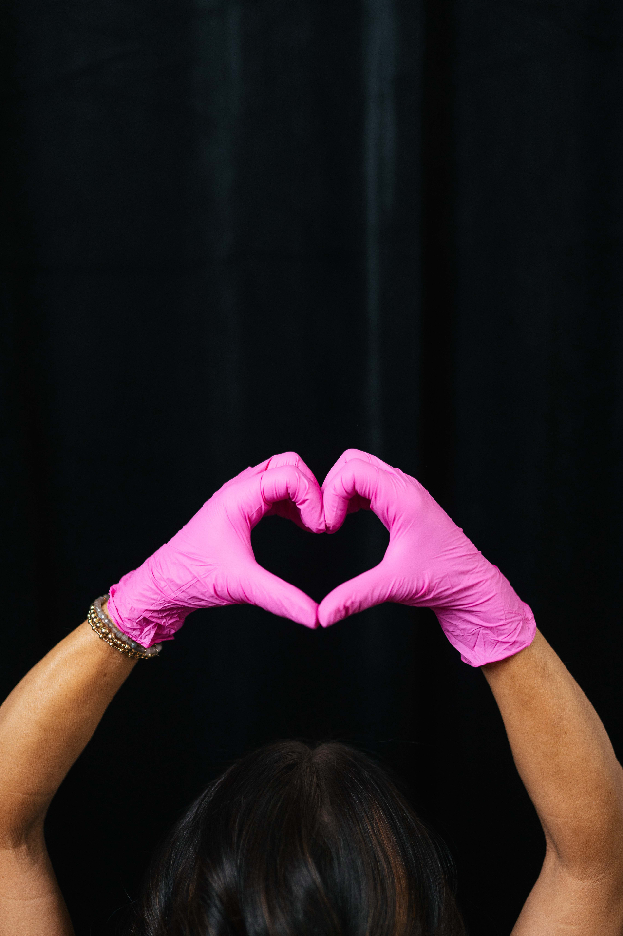 Pink Glove Experience moment